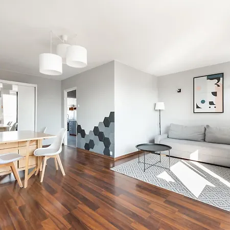 아파트 Wola Anielewicza Cosy 바르샤바