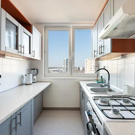 Wola Anielewicza Cosy Апартаменты